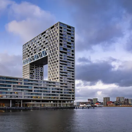 Eric Voekel Boutique Apartments - Riverfront Suites-2